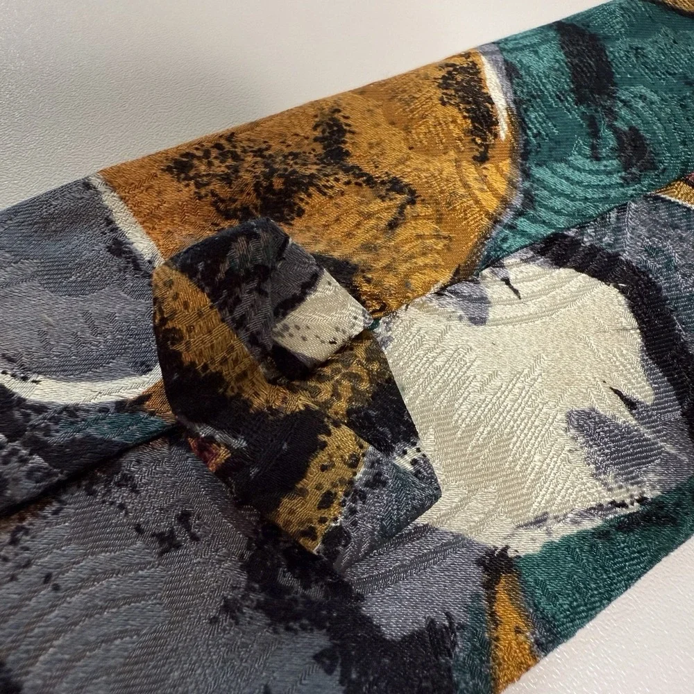 Vtg Screenplay by Martin Wong Mens Tie 100% Silk USA‎ Art Deco 56